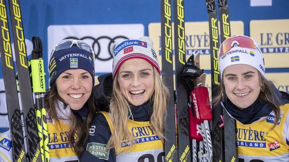 Johaug and Bolshunov on top of the podium at the 10/15 km C in Ruka