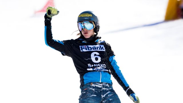 Julia Dujmovits (AUT) © Miha Matavz/FIS Snowboard