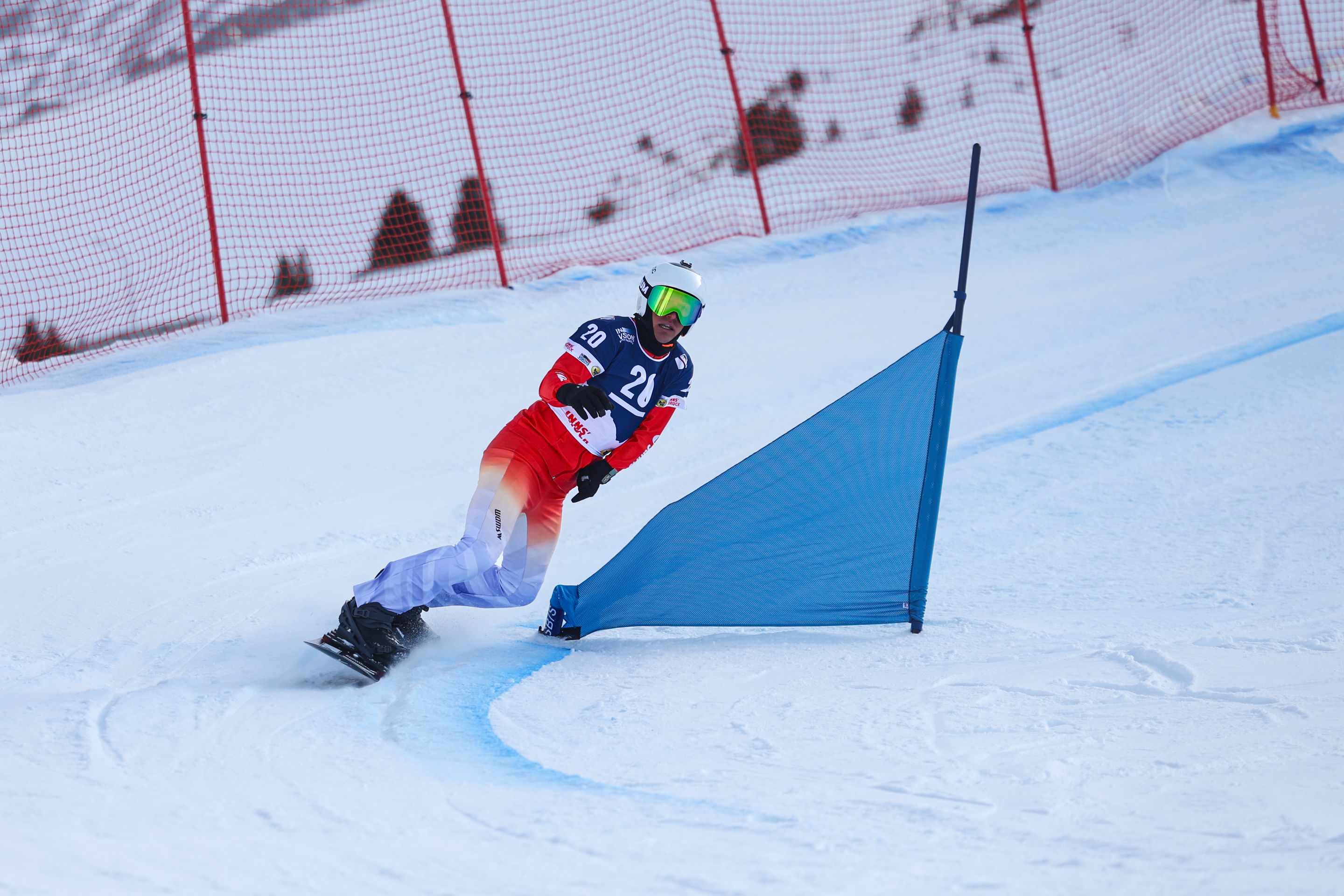 Aron Fahrni strikes golden double in Austria. @ FIS / Action Press / Heiko Mandl