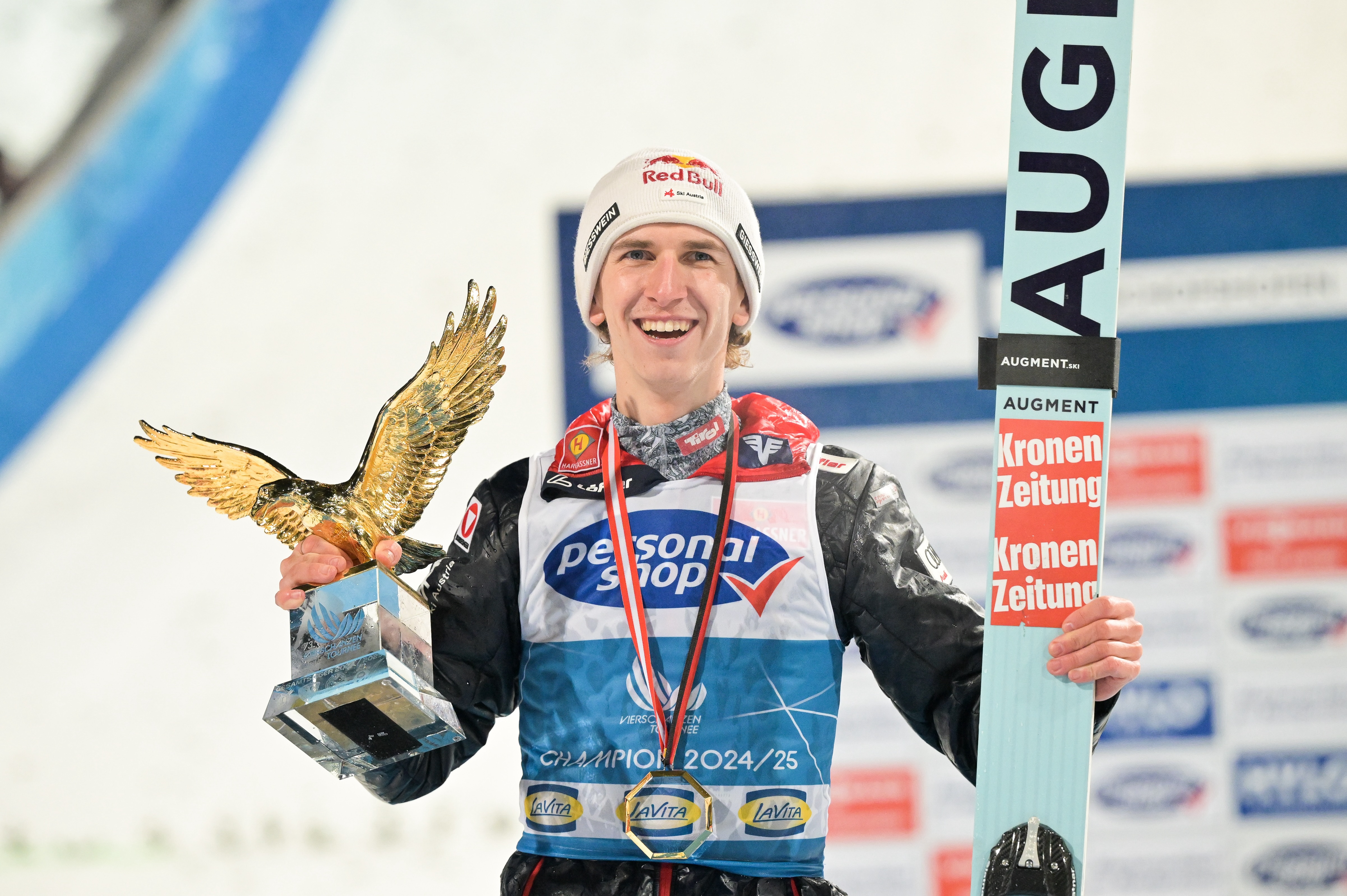 Tschofenig ends 10-year-wait for Austrian Four Hills winner