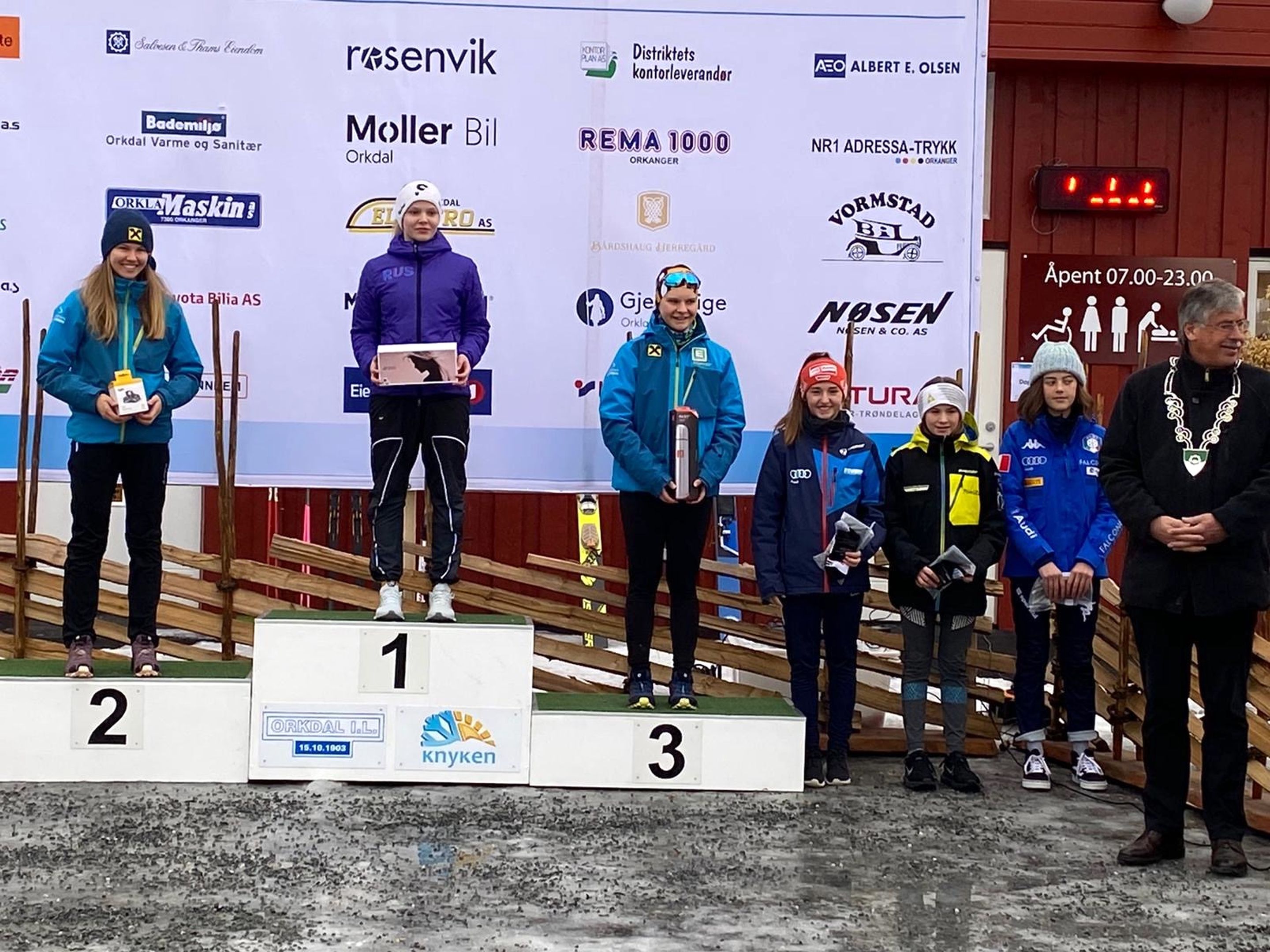 Mariia Kuzmina on top for Russia in Youth I Girls