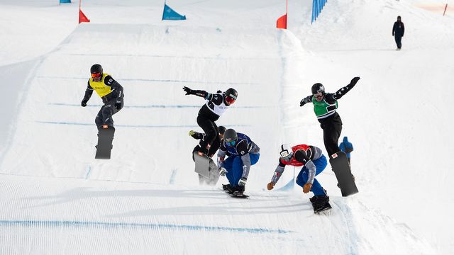 ©FIS: Snowboard cross athletes are ready for a new season full of action