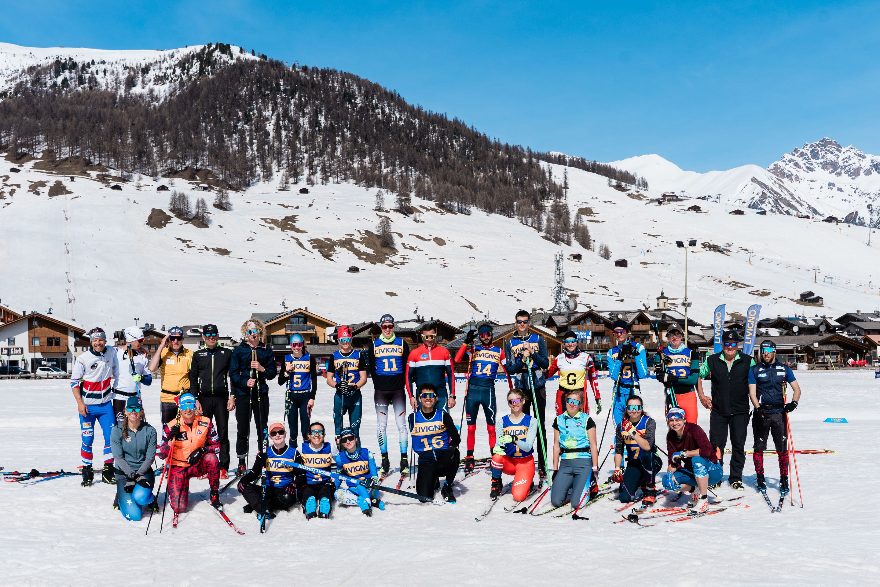 Group photo of all participants to the Para Nordic Development Camp in Livigno's nordic stadium