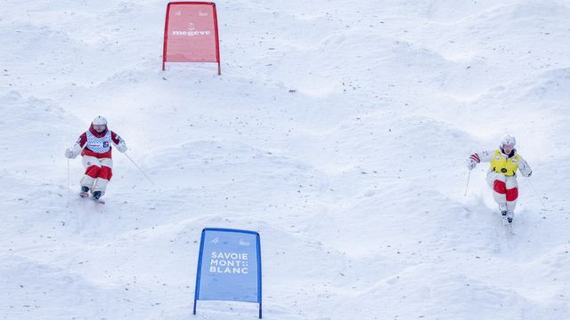 Mikael Kingsbury and Ikuma Horishima competing in the final dual moguls match-up of the season in Megeve (FRA)
© Alexis Boichard/Agence Zoom