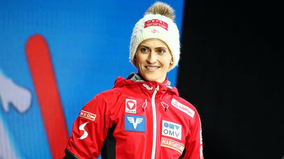 Eva Pinkelnig had emergency surgery after a crash in training