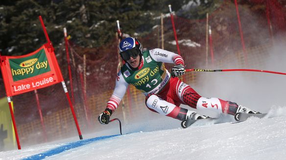 Mayer takes first Super G of the season