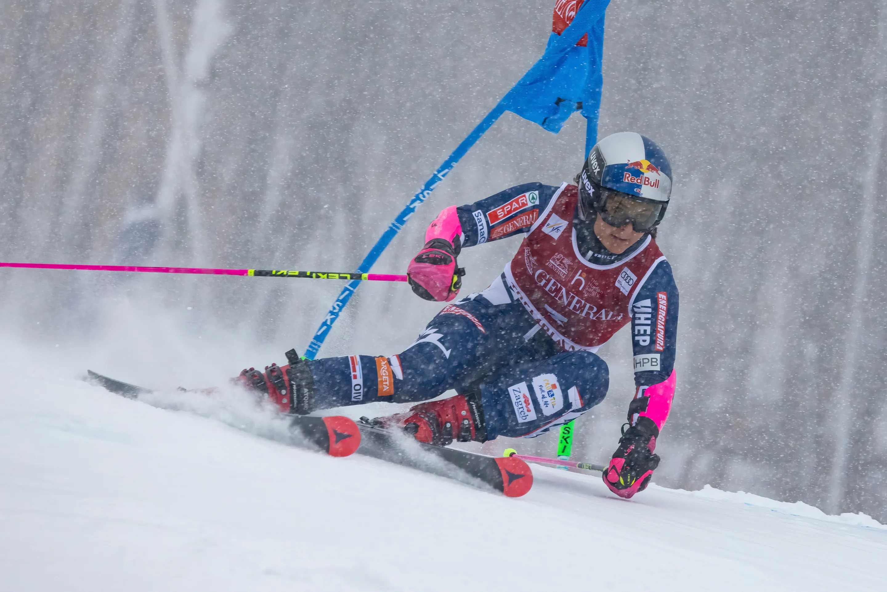 Zrinka Ljutic (CRO/Atomic) was back to somewhere near her best on Saturday despite the conditions. ©FIS/ActionPress/Stephen Cloutier