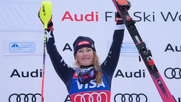 Shiffrin clinches Slalom Crystal Globe with Spindleruv Mlyn masterclass