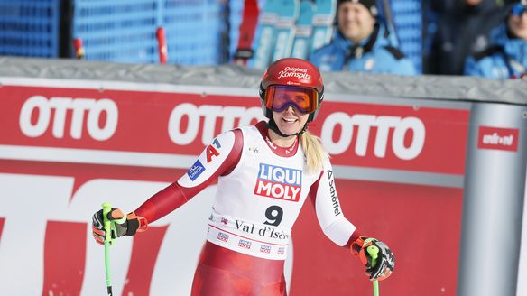 Huetter claims first win of the season in Val d'Isère