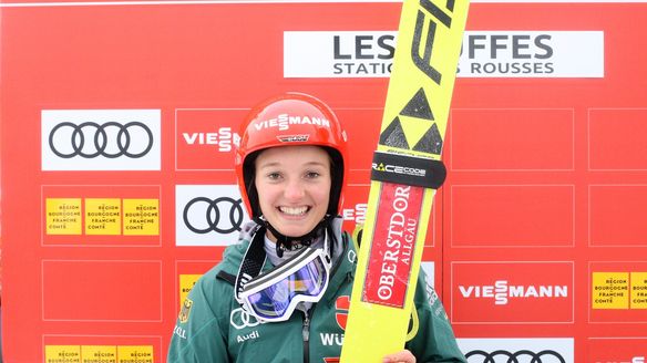 Qualification win in Premanon for Katharina Althaus