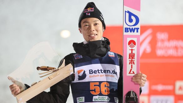 Ryoyu Kobayashi wins ahead of five Norwegians