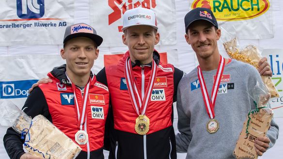 AUT: Normal hill titles to Hayboeck and Pinkelnig