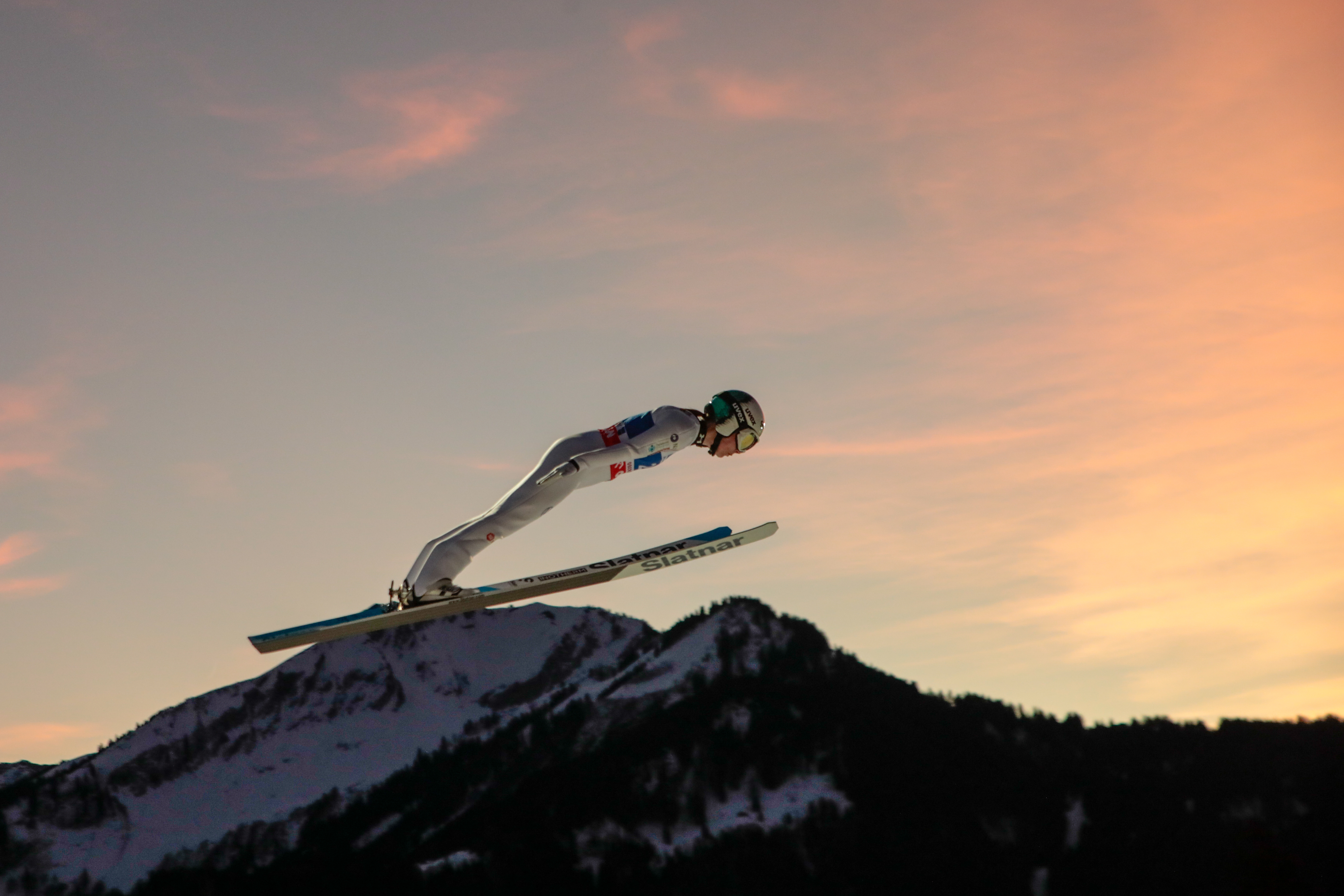 www.fis-ski.com