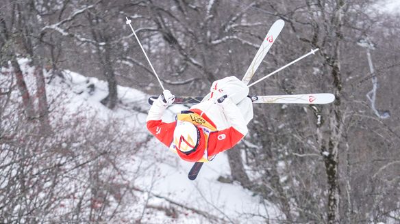 Kingsbury leads the charge in men’s Moguls qualifiers in Bakuriani