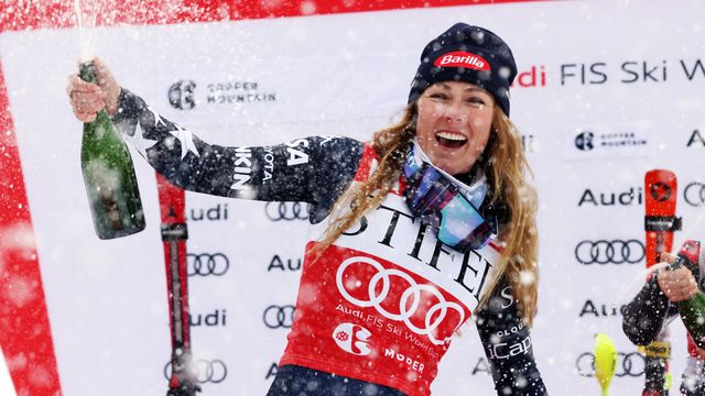 Mikaela Shiffrin (USA/Atomic) celebrates her 104th World Cup victory and her 67th in Slalom in Copper Mountain on Sunday. ©FIS/ActionPress/Matan Coll