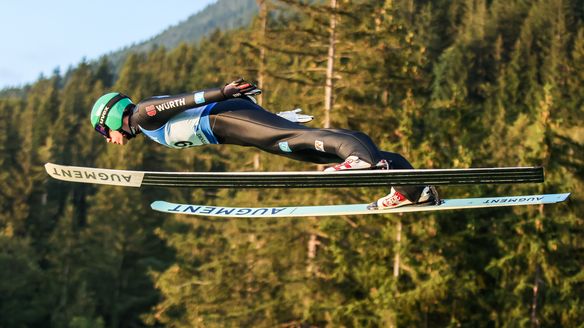 Oberstdorf: Maiden PCR win for Simon Mach