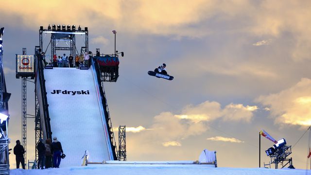 Training ahead of the Big Air Chur 2024 FIS Snowboard World Cup © Buchholz / @fisparkandpipe