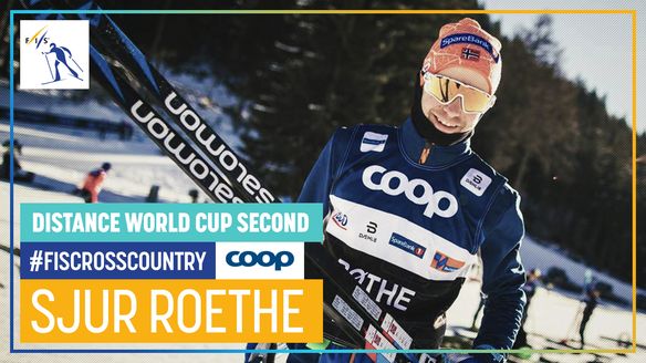 Sjur Røthe receives Distance World Cup medal