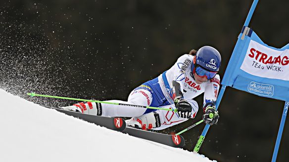 Vlhova wins GS in front of Czech and Slovak crowd