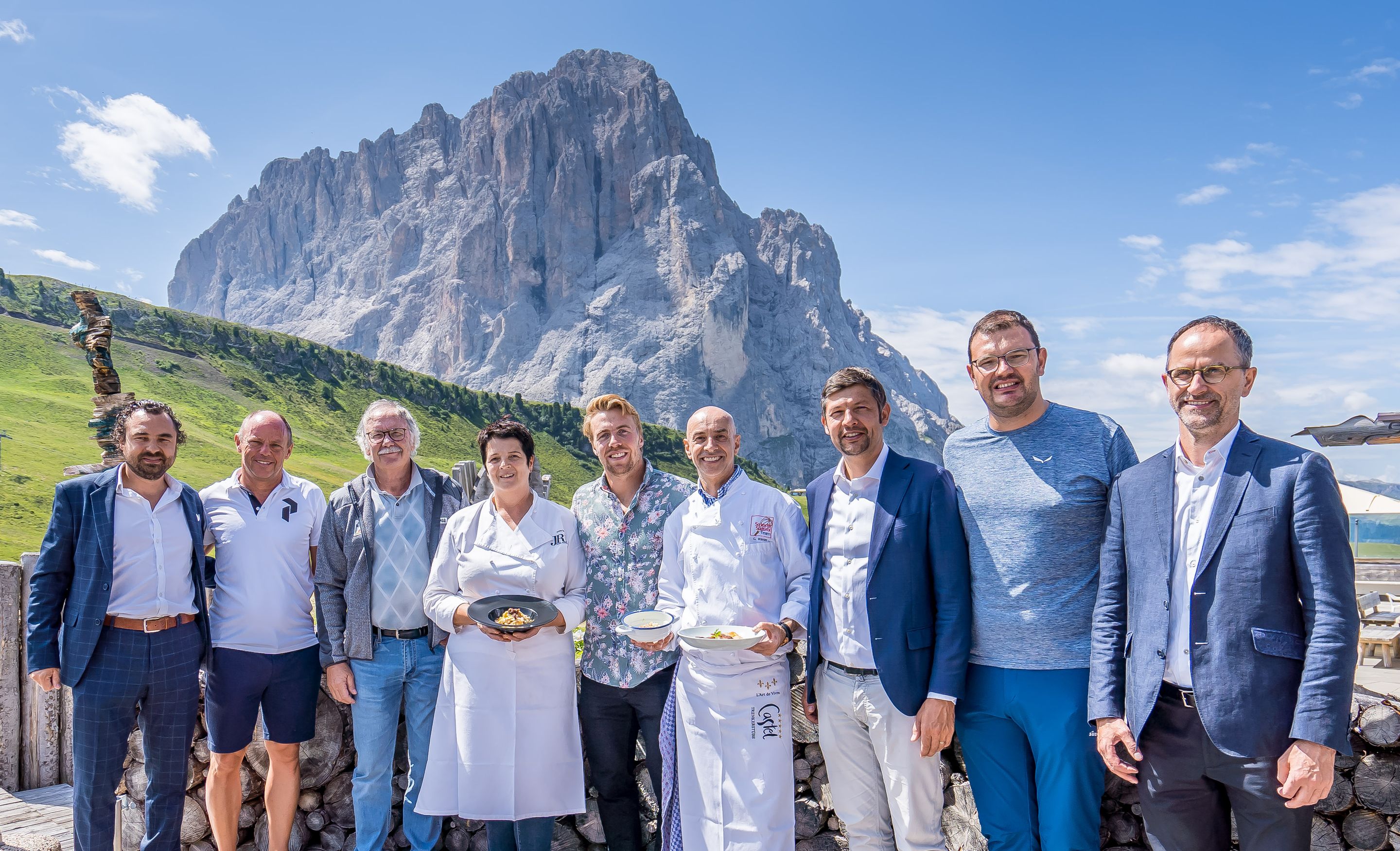 Thomas Plank Destination Manager IDM, Rainer Senoner Val Gardena OC President,  Sergio Tiezza Alta Badia OC member, Anna Matscher, Gerhard Wieser, Daniel Alfreider Provincial Assessor, Johann Pichler IDM president, Erwin Hinteregger CEO IDM