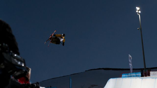 Aaron Blunck (USA) competing at the halfpipe finals at Sierra Nevada 2017 World Championships. Photo: Mateusz Kielpinski (FIS Freestyle)