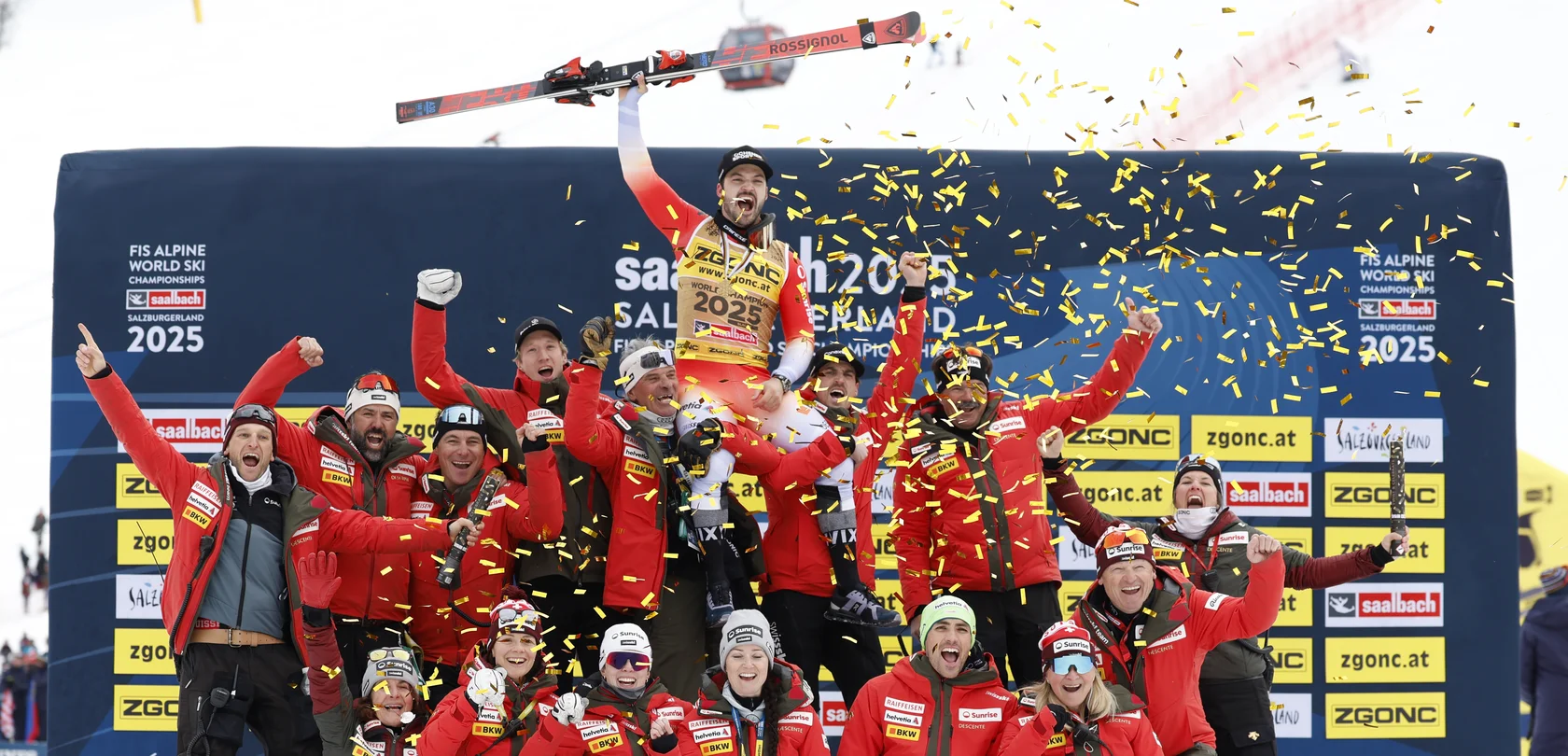 Austrian fans, electric skiing and Swiss success lights up Saalbach 2025