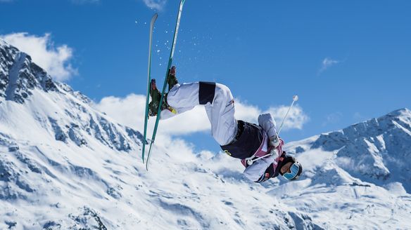 Jaelin Kauf and Filip Gravenfors lead the way in World Champs Moguls Qualifications