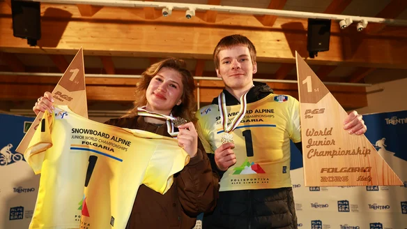 Travinicheva and Khurtin win the golds in PGS at junior world championships