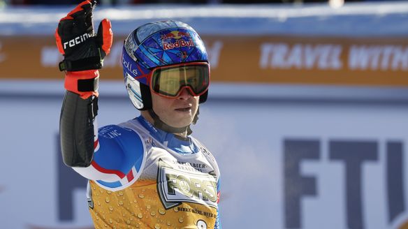 Alexis Pinturault celebrates comeback to the slopes after his knee injury