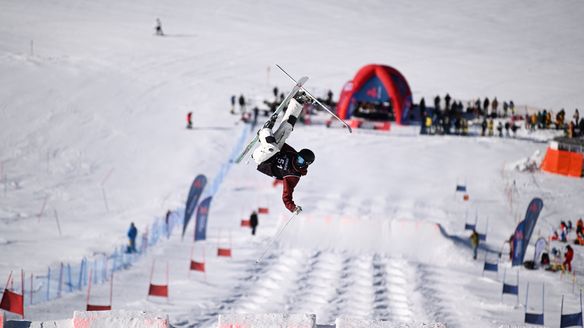 European moguls season launched in full swing at Hintertux