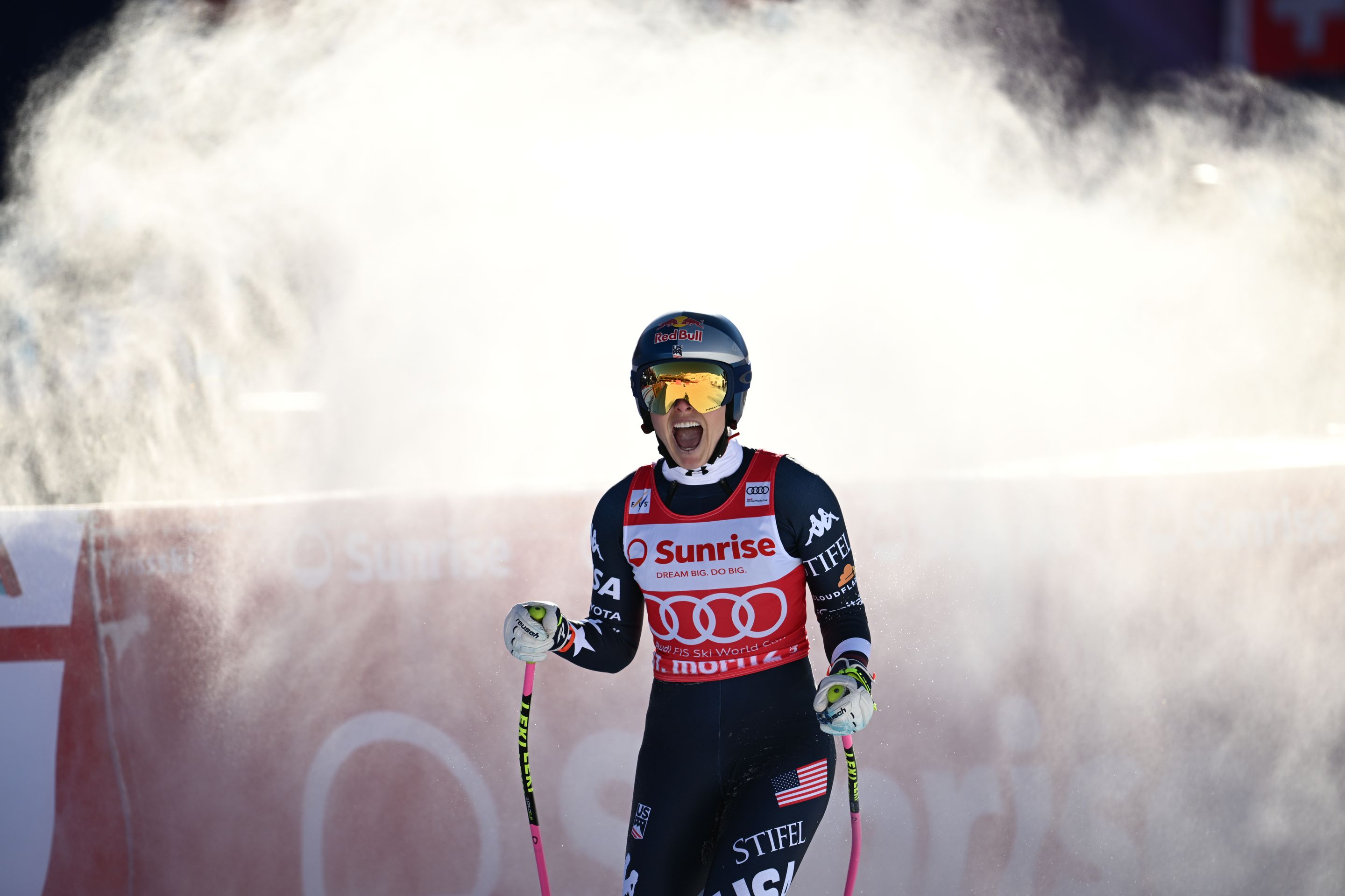 Lindsey Vonn (USA/Head) reacts after skiing into the lead on Saturday. Unlike Friday, however, her lead didn't hold up. ©FIS/ActionPress/Simon Hausberger