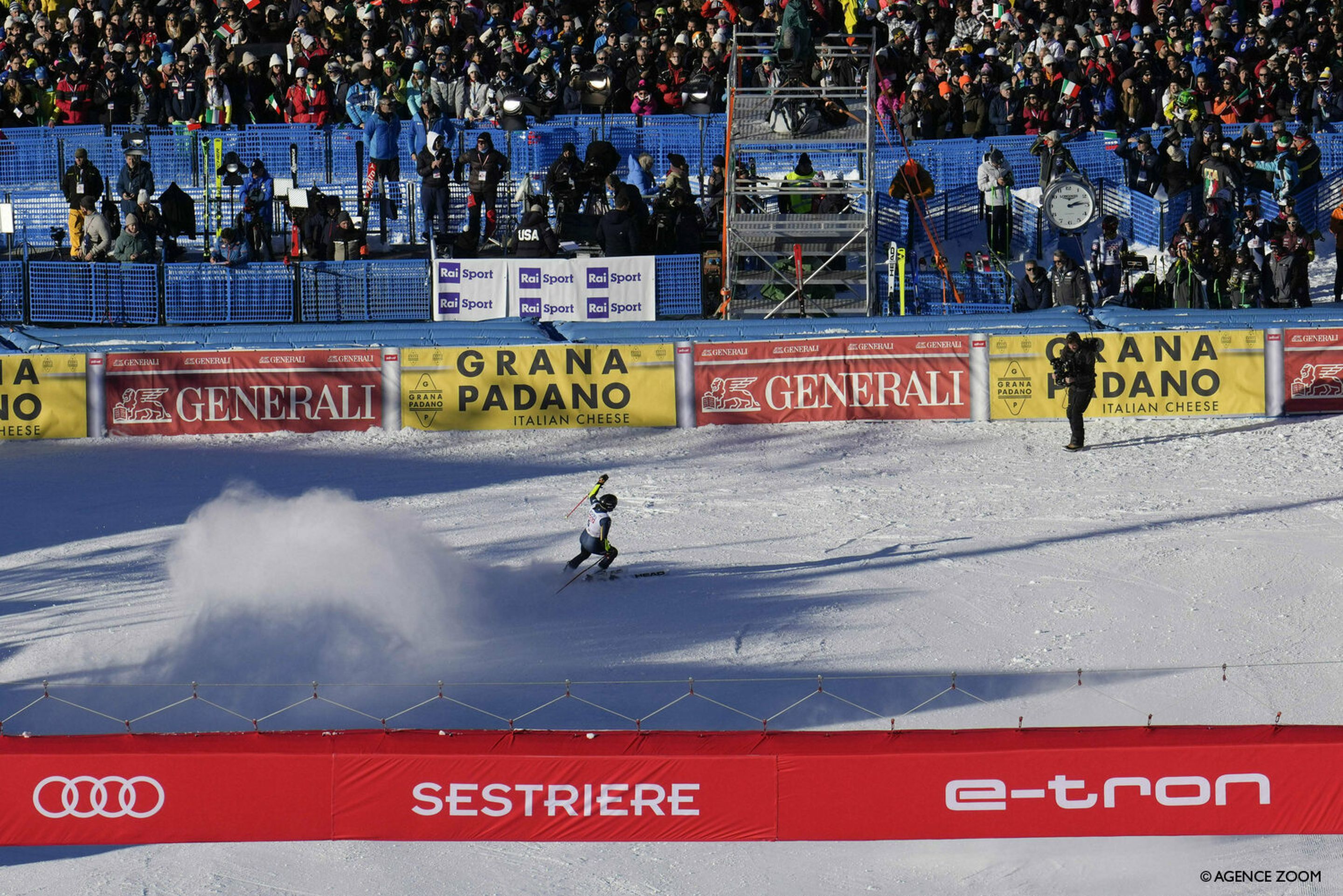 Sara Hector (SWE) soared down the course for the fastest second run (Agence Zoom)