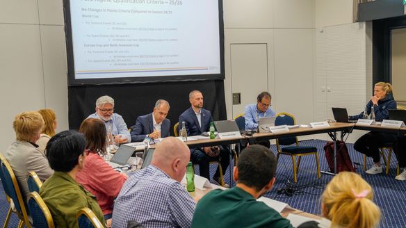 Classification, calendars and rule changes take center stage at Para Snow Sports Committee meeting in Vilamoura