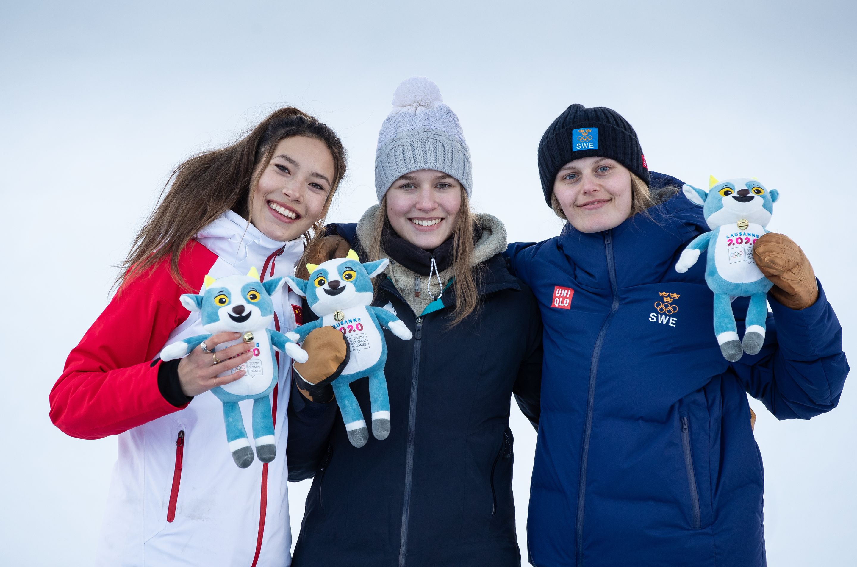 ©OIS: Ailing Eileen Gu (CHN), Kelly Sildaru (EST) and Jennie-Lee Burmansson (SWE)