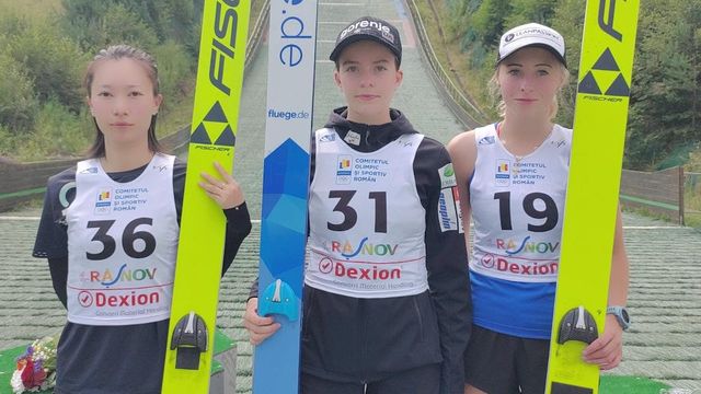 Dong Bing, Jerneja Brecl, Joanna Szwab