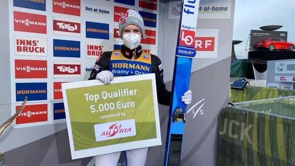 Halvor Egner Granerud wins the qualification in Innsbruck