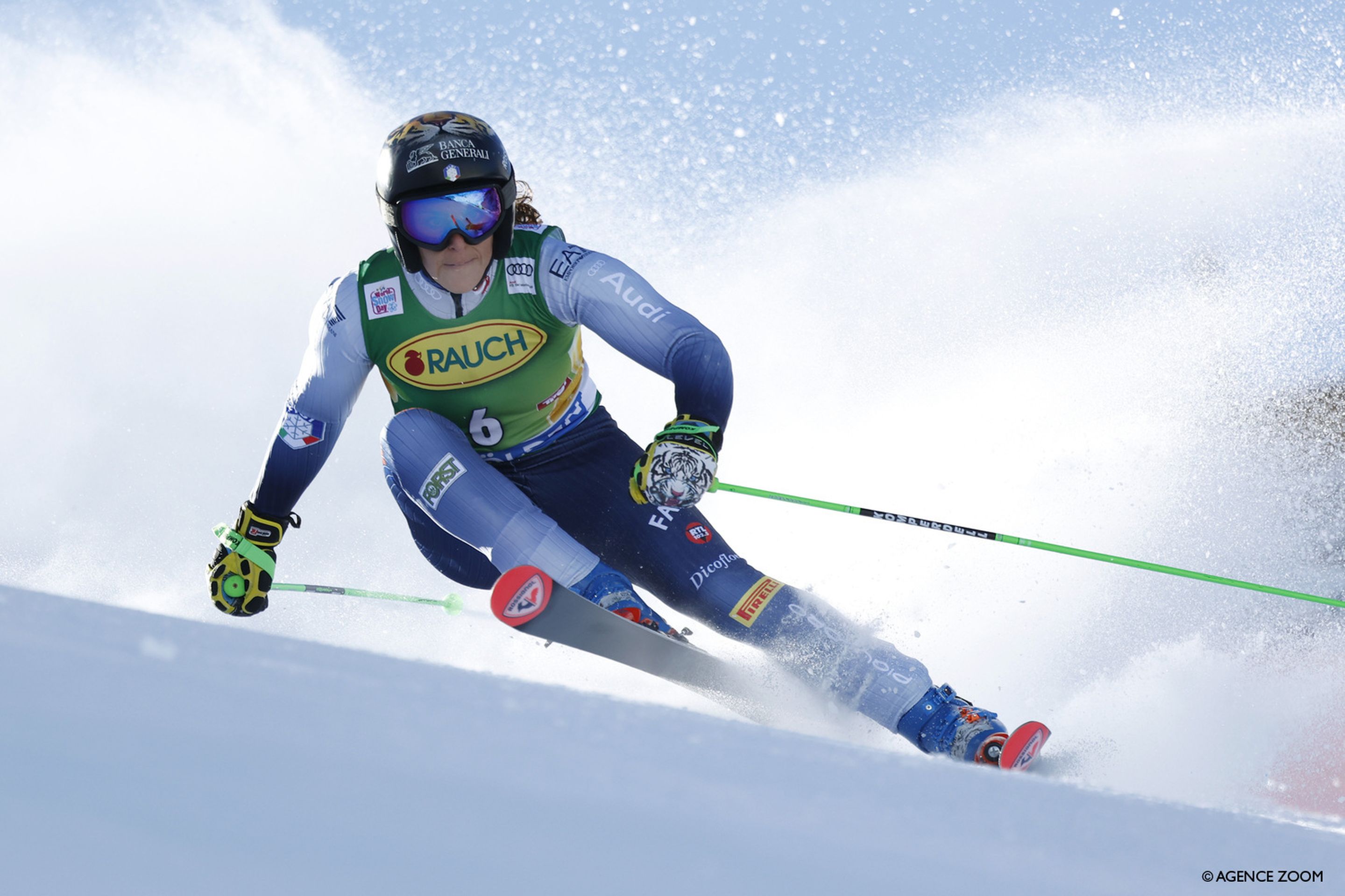 Federica Brignone (ITA) just missed out on the victory after a brilliant first run