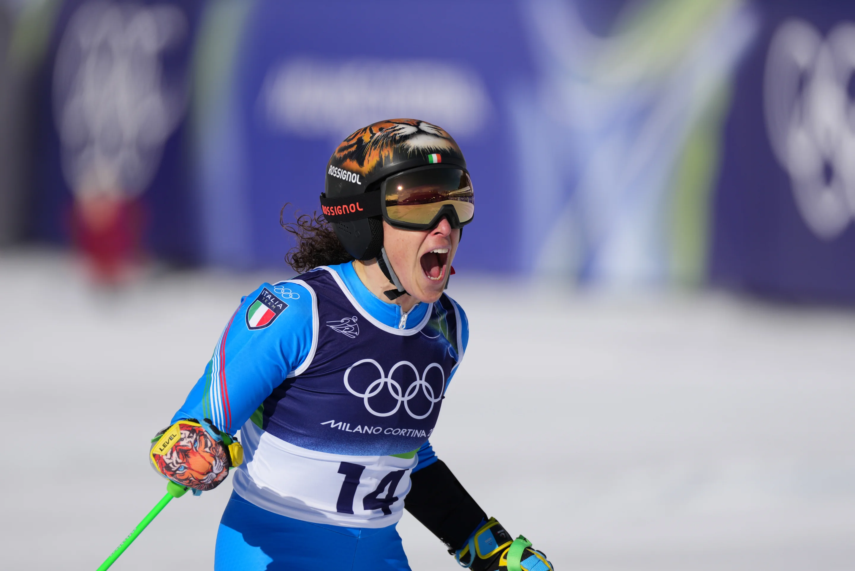 Federica Brignone (ITA/Rossignol) reacts after winning the Olymnpic Giant Slalom title on home snow in Cortina d'Ampezzo in February 2026. ©FIS/Action Press/Zsombor Czoma