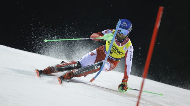 Schwarz charges down the Canalone Miramonti piste in Campiglio (Agence Zoom)