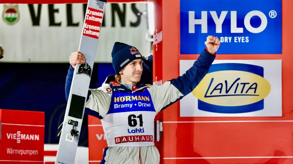 Tschofenig lights up Lahti to claim impressive World Cup win