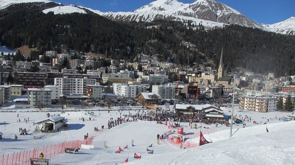 Davos debuts on Snowboard Alpine World Cup tour