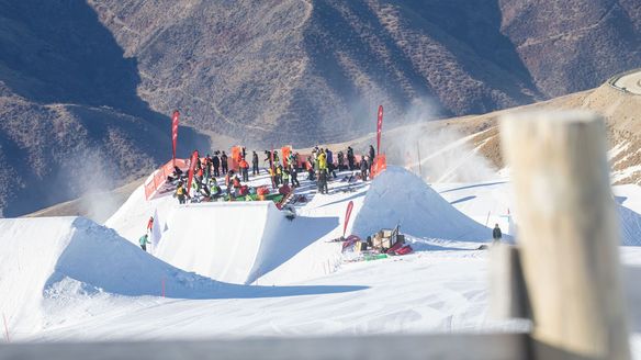 Team Wells sweeps the big air contest at WGNZ Obsidian