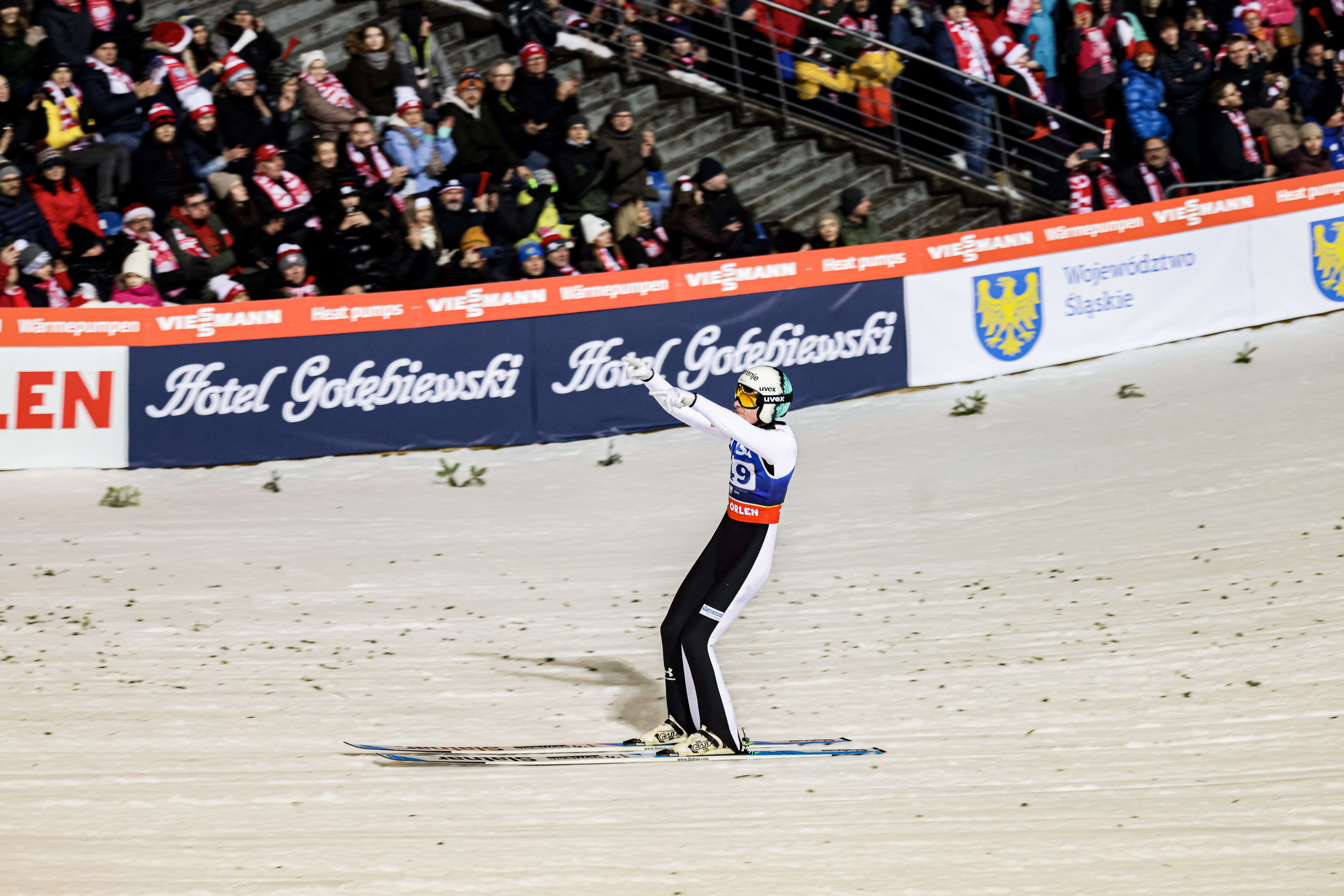 Domen Prevc takes first win of the season with sensational victory in Wisla