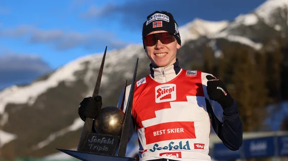 Jens Luraas Oftebro wins Gundersen to clinch the Triple