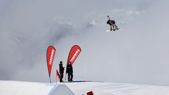 Murase dominates to earn ladies big air gold for Japan in Cardrona