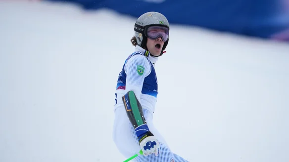 DAILY BREAKDOWN 8 – Brazil’s maiden Gold, an Olympic debut and a new Hill record 