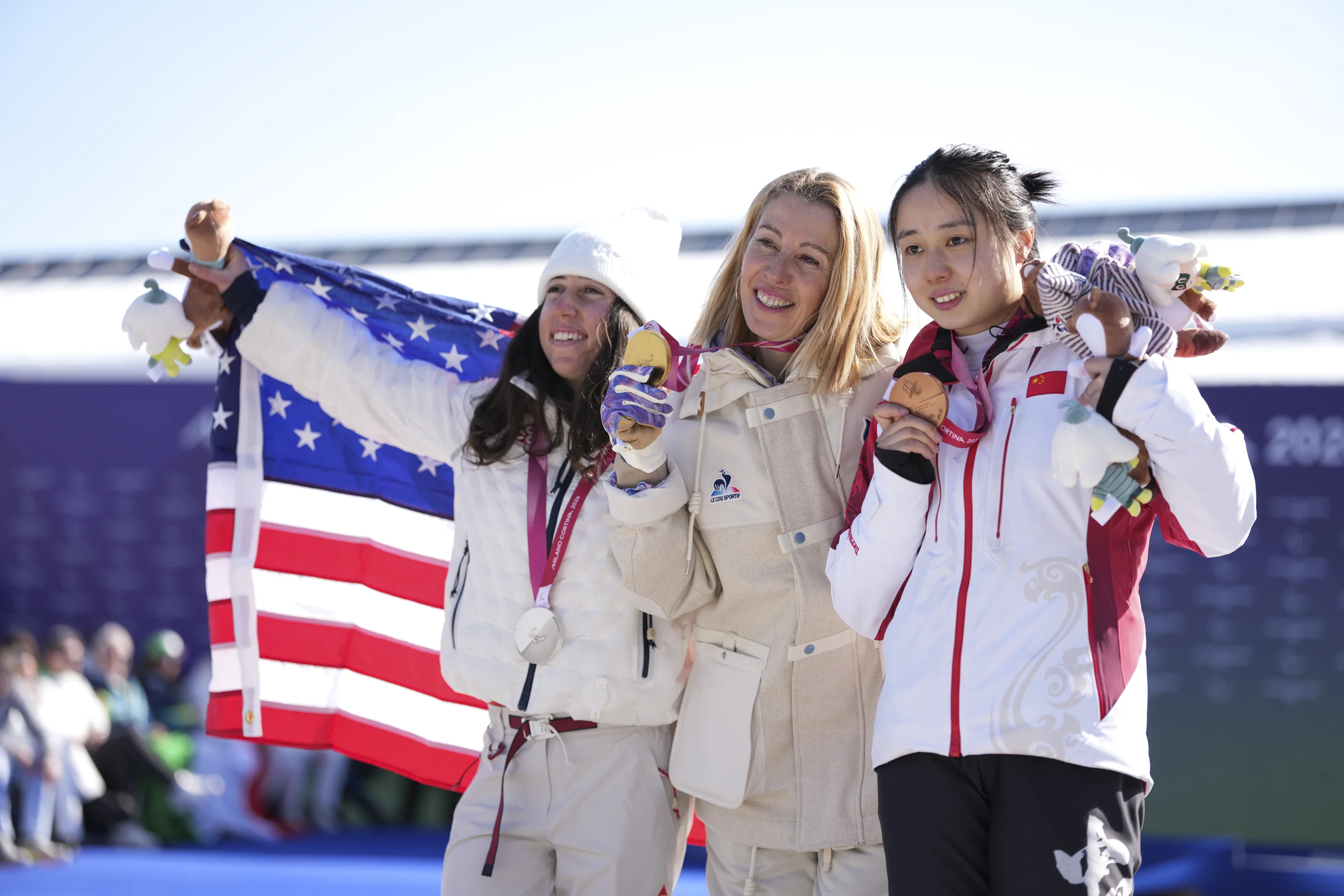Women's Banked Slalom SB-LL2 podium at Milano Cortina 2026