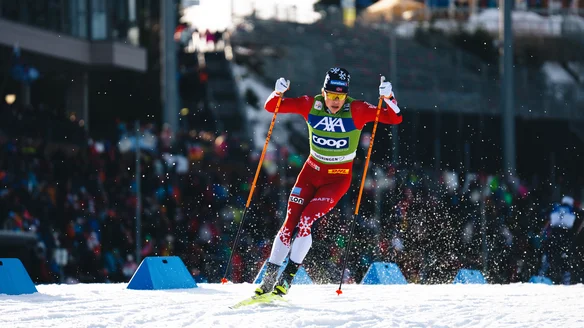 ‘Lucky’ Lars: Heggen sprints to first World Cup win in Oberhof