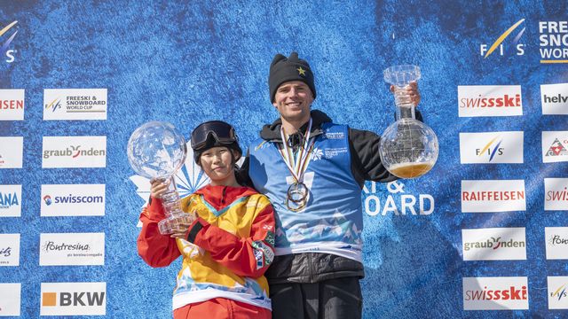 Park & Pipe overall crystal globe winners Kokomo Murase (JPN) and Mons Roisland (NOR) © Christian Stadler