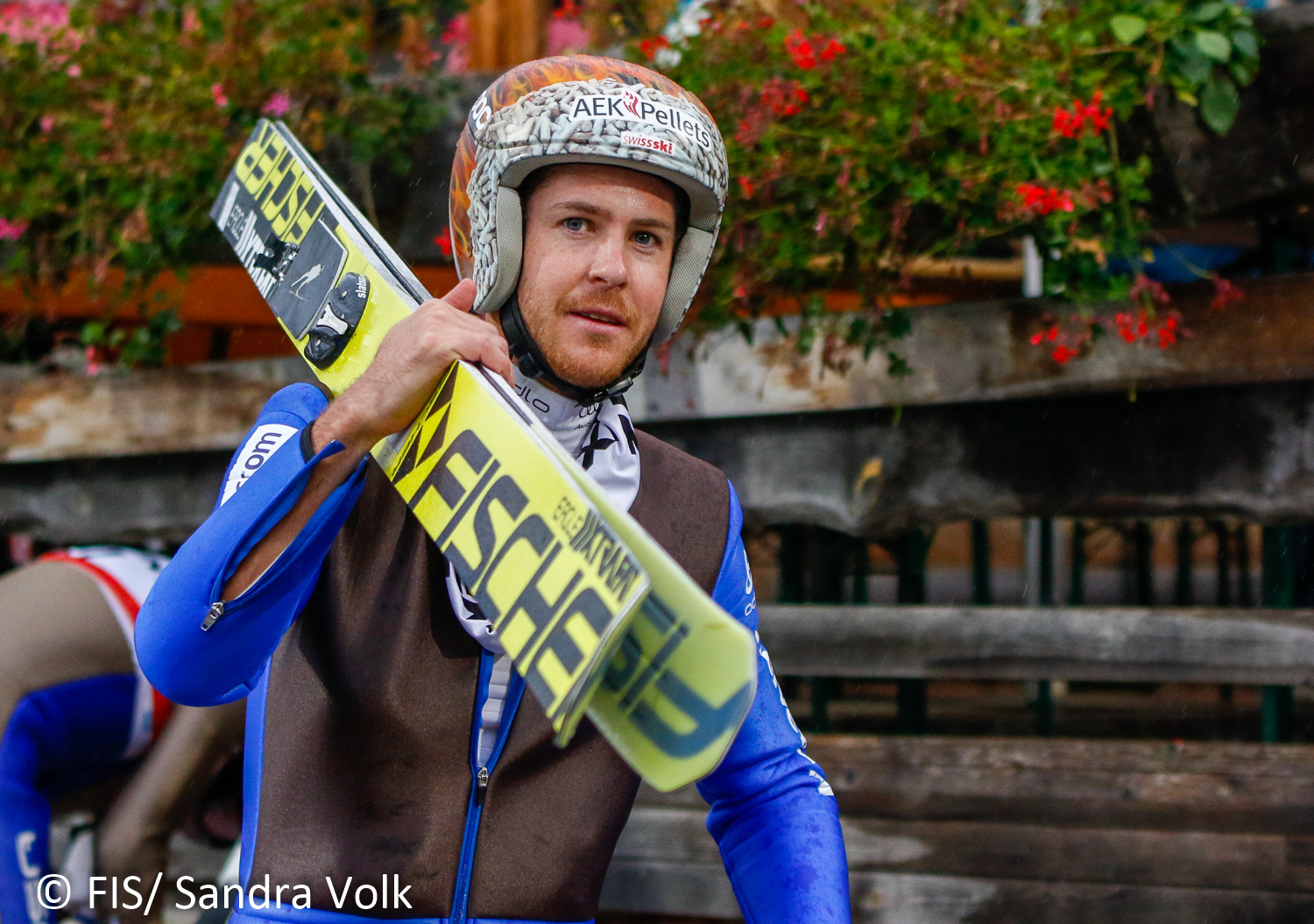 FIS | “An emergency situation turned into a good solution!”